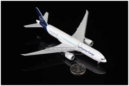 1:400 Phoenix Lufthansa Cargo BOEING 777-200F Airplane Diecast Aircraft Model