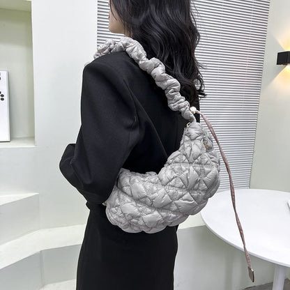 Hobos Shoulder Bags Designer Nylon Handbags Luxury Crossbody Bag Shopper Purses