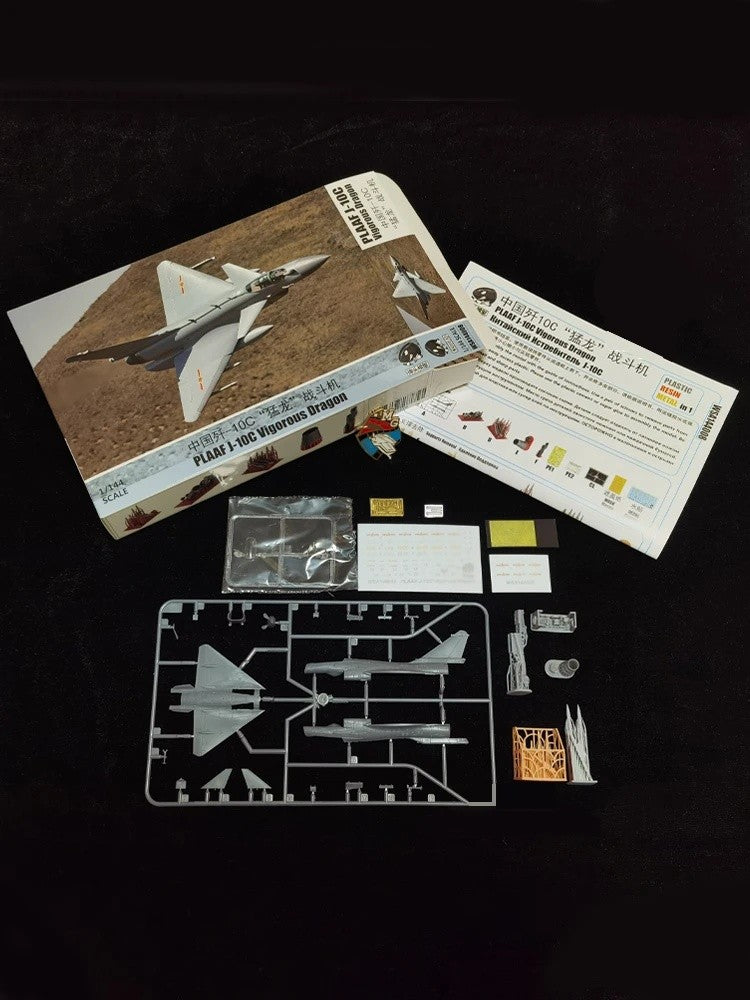 Warhead Studio WSA144008 1/144 PLAAF J-10C “Vigorous Dragon” Fighter Model Kit