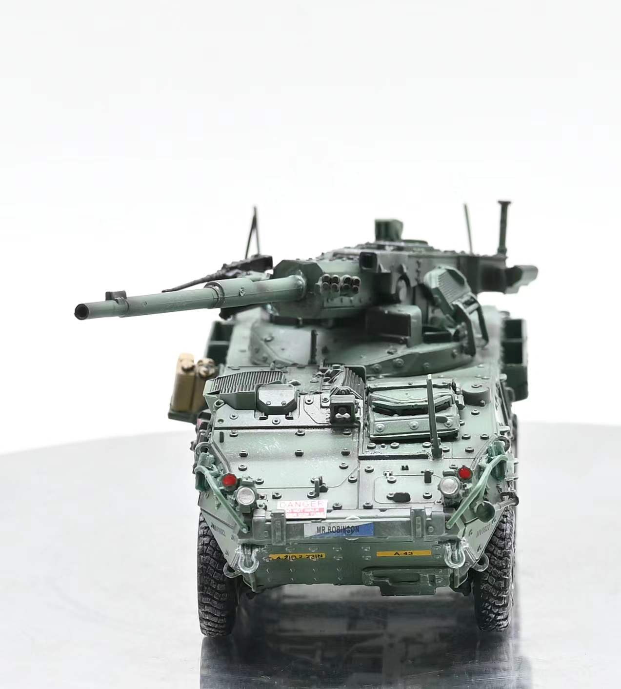 1/72 US M1128+ Stryker Mobile Artillery Tank Model Green