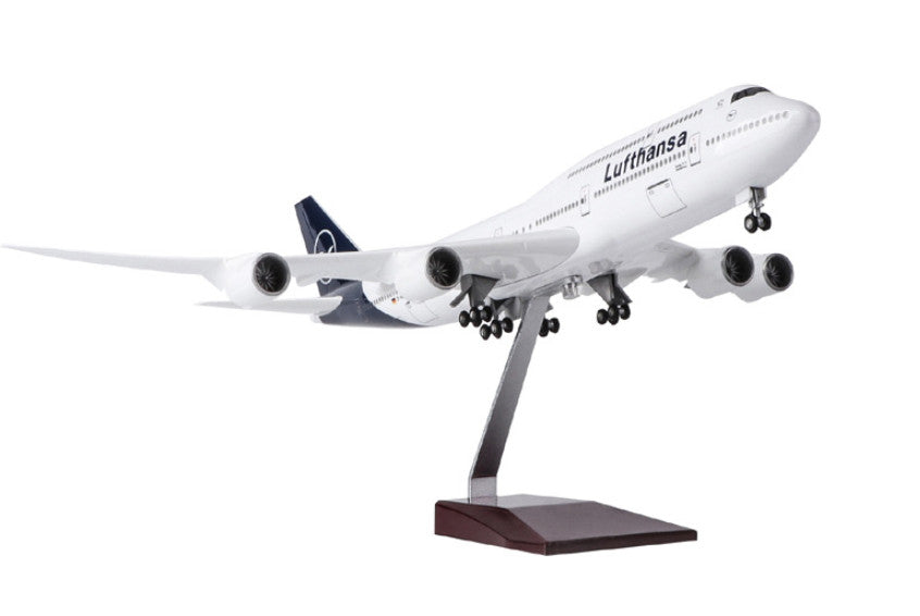47CM 1:160 Lufthansa BOEING 747-8 Plane Landing Gears Resin Aircraft Model