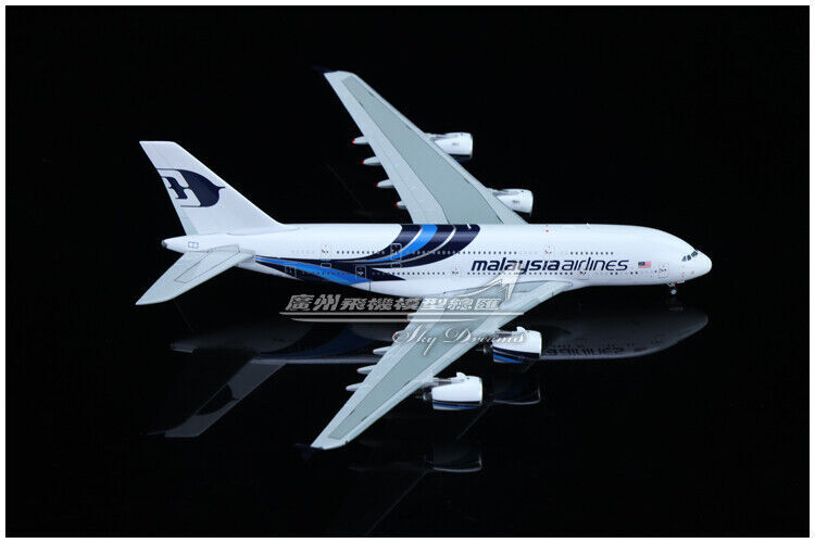 1:400 JC Wings Malaysia Airlines AIRBUS A380 Passenger Airplane Diecast Model