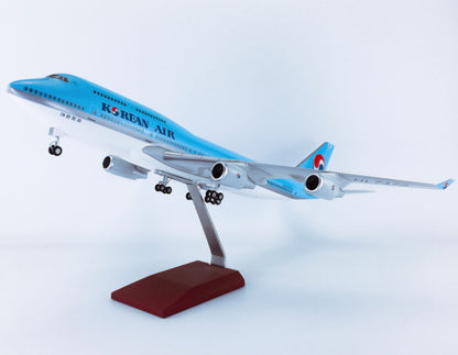 1:150 47CM KOREAN AIR BOEING 747-400 Airplane Landing Gear Resin Airplane Model