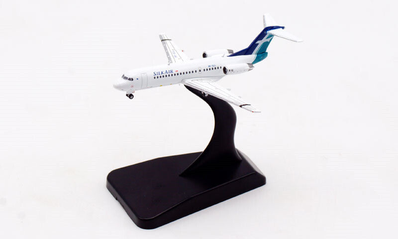 JC Wings SILK AIR Fokker-70 9V-SLL 1/400 DIECAST Aircraft Pre-built Model