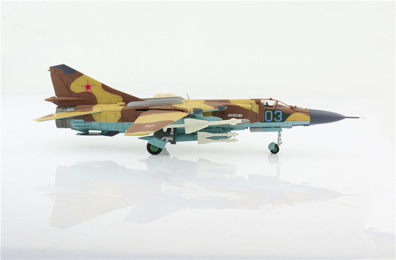 HOBBY MASTER MIG-23MLD Blue 03 Soviet Air Force Bagram Afghanistan 1:72 MODEL