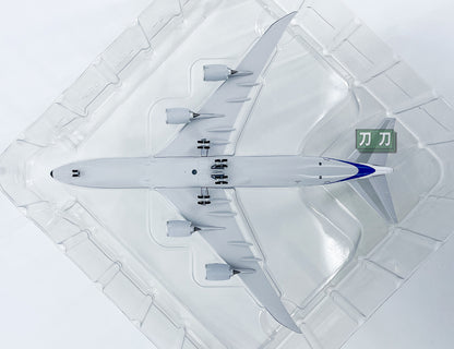 1:400 NG Lite Lufthansa B747-8 D-ABYT Passenger Airplane Diecast Model