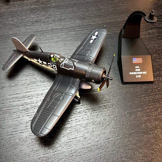 1:72 Scale US World War II Carrier Aircraft F4U Pirate Fighter Aircraft Model