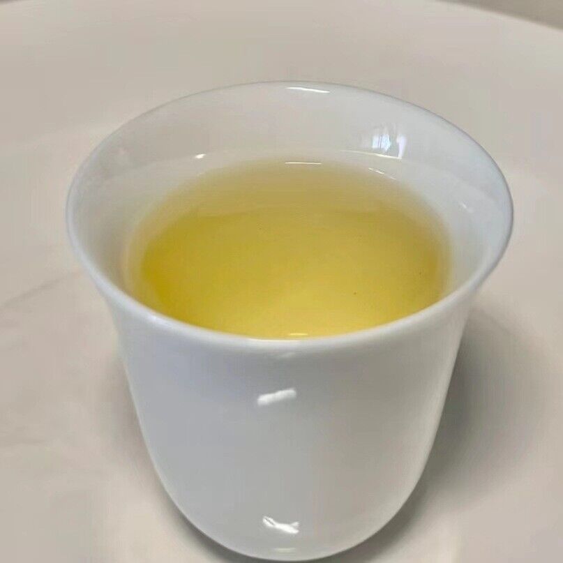 357g Yunnan 2022 Tea Nannushan First Spring Ancient Pu'er Tea Raw Tea Cake Tea