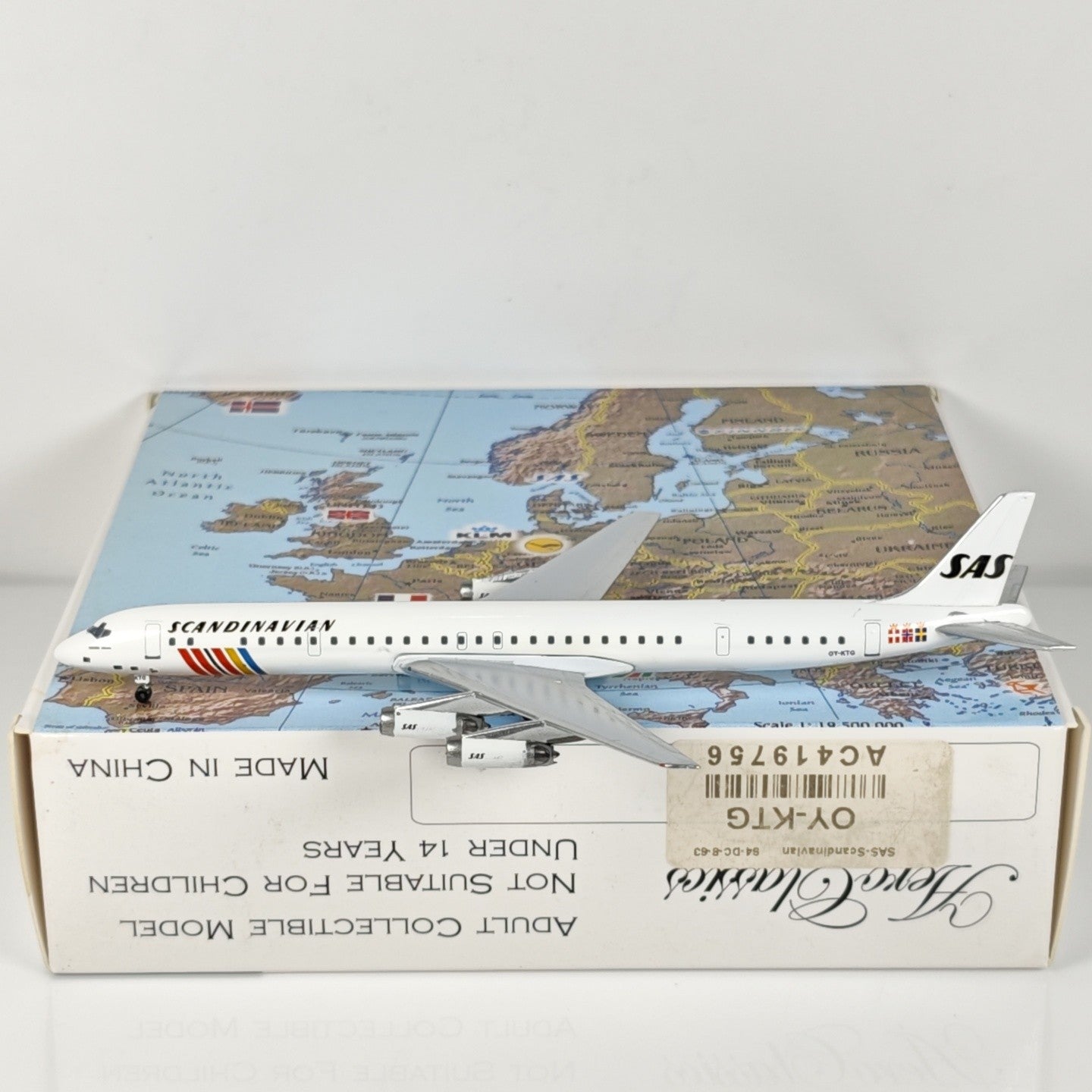 1:400 Aeroclassics SAS Douglas DC-8-63 OY-KTG Passenger Plane Diecast Model