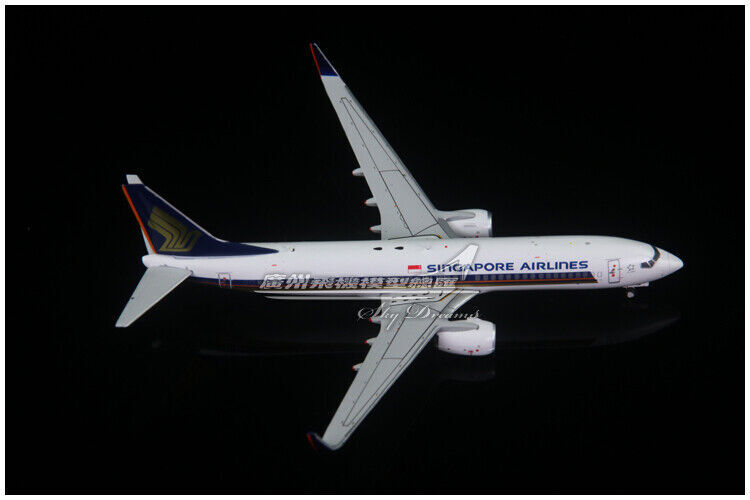 1:400 JC Wings SINGAPORE AIRLINES BOEING 737-800 Passenger Plane Diecast Model