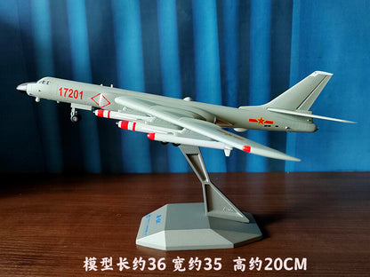 1:100 36CM AVIC H-6K Bomber Fighter Jet Plane Diecast Military Aircraft Model