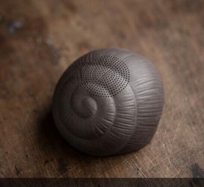 Snail Tea Pet Yixing Zisha Purple Clay Filter Net Creative Tea Strainer Mascot