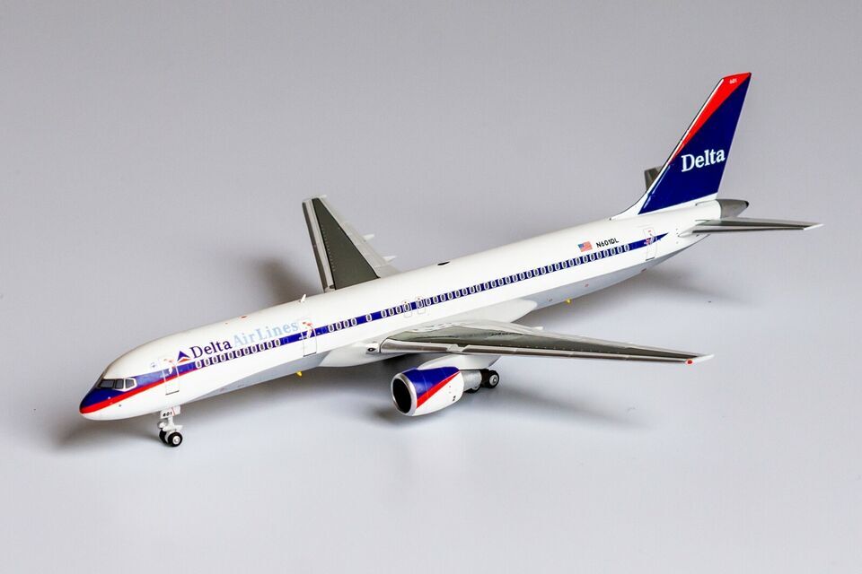 1:400 NG Model Delta Air Lines BOEING 757-200 Passenger Airplane Diecast Model