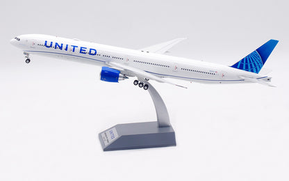1:200 InFlight United Airlines B777-300 N2251U Airplane Diecast Aircraft Model