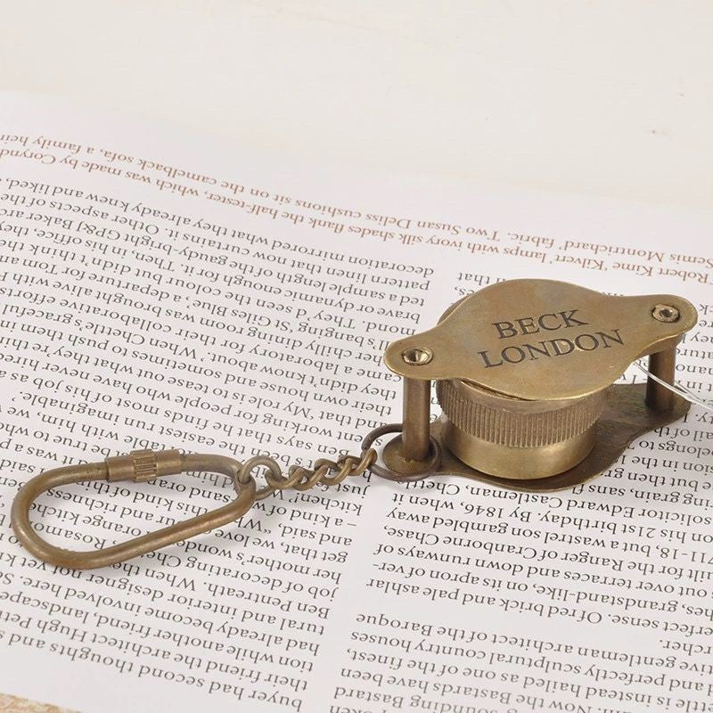 Light Luxury Brass Folding Magnifying Glass 14cm Portable Keychain Reading Lens
