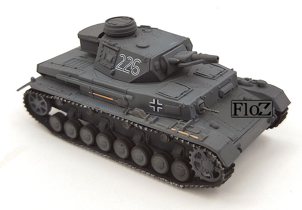 WWII GERMANY Pz.Kofw.IV AusfF1.(F) tank 1/72 Finished Model LAH Vehical Dragon