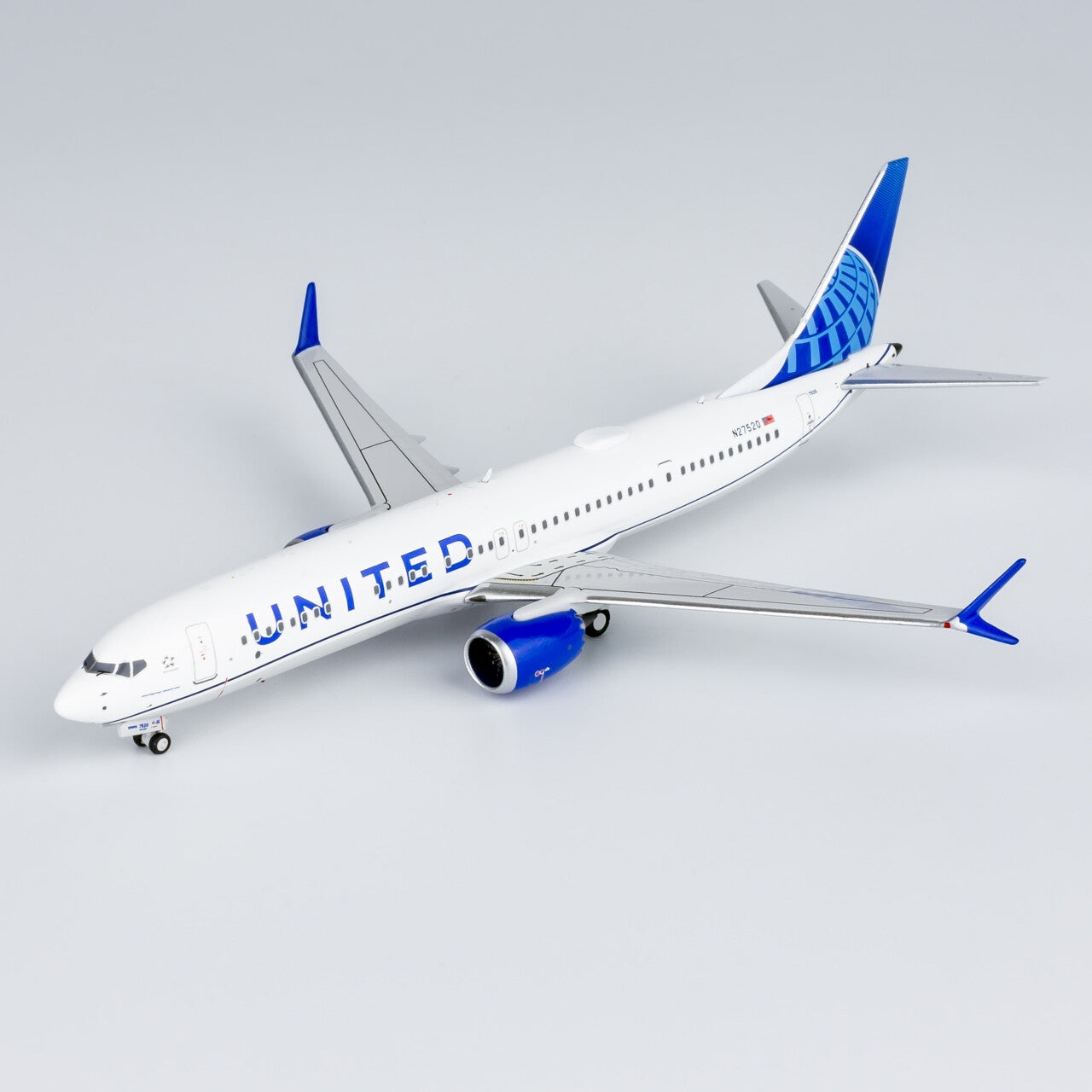 1:400 NG Model UNITED BOEING 737 MAX 9 Passenger Airplane Diecast Aircraft Model
