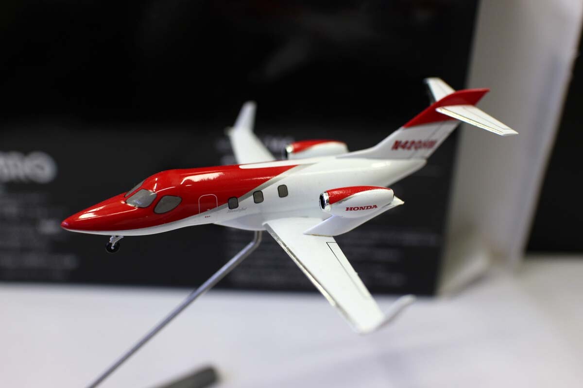 Ebbro for Hondajet Private business jet Red 1/144 diecast plane model aircraft