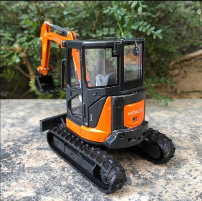 1:30 ZAXIS ZX35U-5A Mini Excavator Construction Machine Equipment Diecast Model