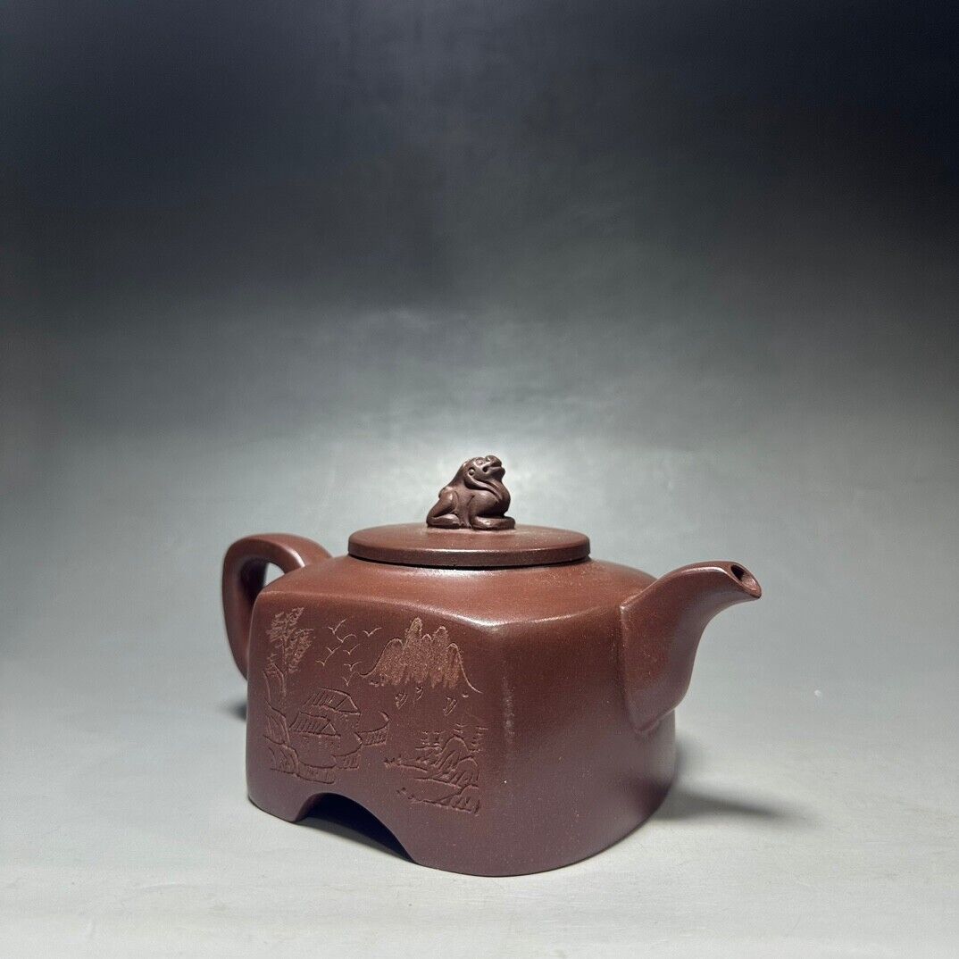 Chinese Yixing Zisha Clay Handmade Exquisite Teapot （瑞兽 底款：顾景舟）