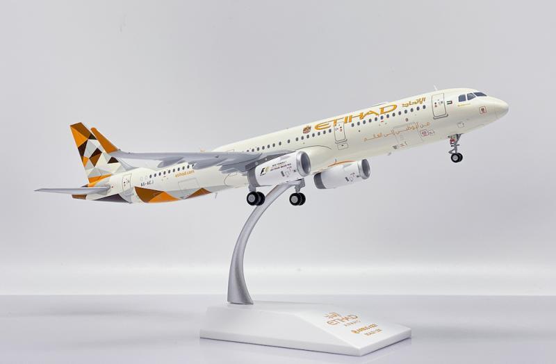1:200 JC Wings ETHAD AIRBUS A321 Passenger Airplane Diecast Aircraft Model