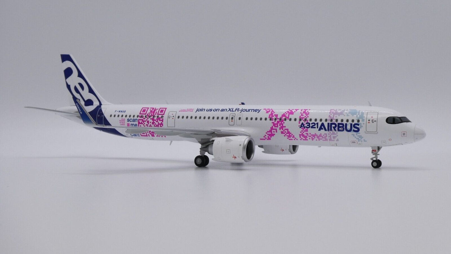 1:200 JC Wings XLR Title Livery AIRBUS A321Neo Airplane Diecast Aircraft Model