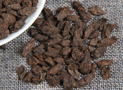 Old Fossil Pu-erh Tea Nuggets Yunnan Pu'er Tea Ripe Glutinous Rice Flavor 500g