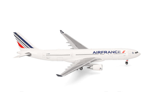 1:200 Herpa Air France Airbus A330-200 Passenger Airplane Diecast Model