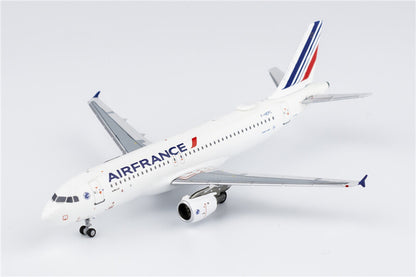 NG Model Air France for Airbus A320-200 F-HEPC 1:400 Aircraft Pre-built Model
