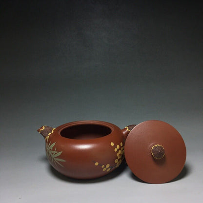 Chinese Yixing Zisha Clay Handmade Exquisite Teapot （松针柿扁壶 底款：燕萍）