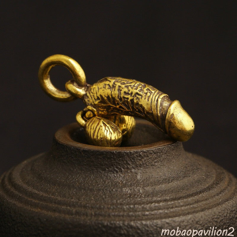 Vintage Exquisite Pure Copper Penis Personality Pendant Keychain