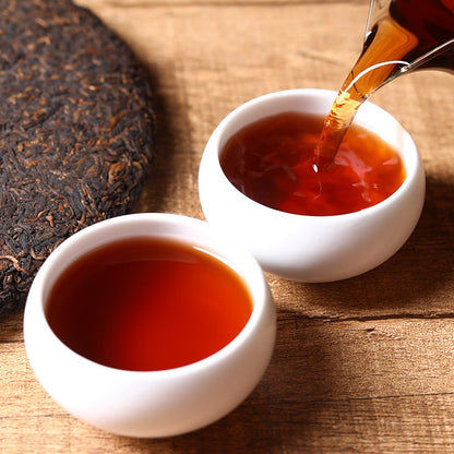 357g Yunnan Menghai 2014 Ancient Tree Old Ban Zhang Pu'er Tea Ripe Tea Cake