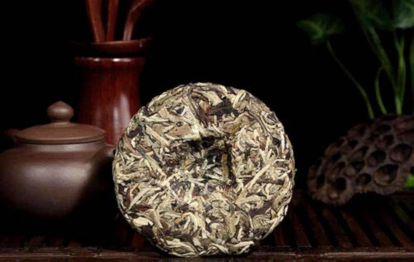 Yunnan Organic Pu'er Moonlight Beauty White Buds Pu-erh Tea Raw Cake Puer 100g