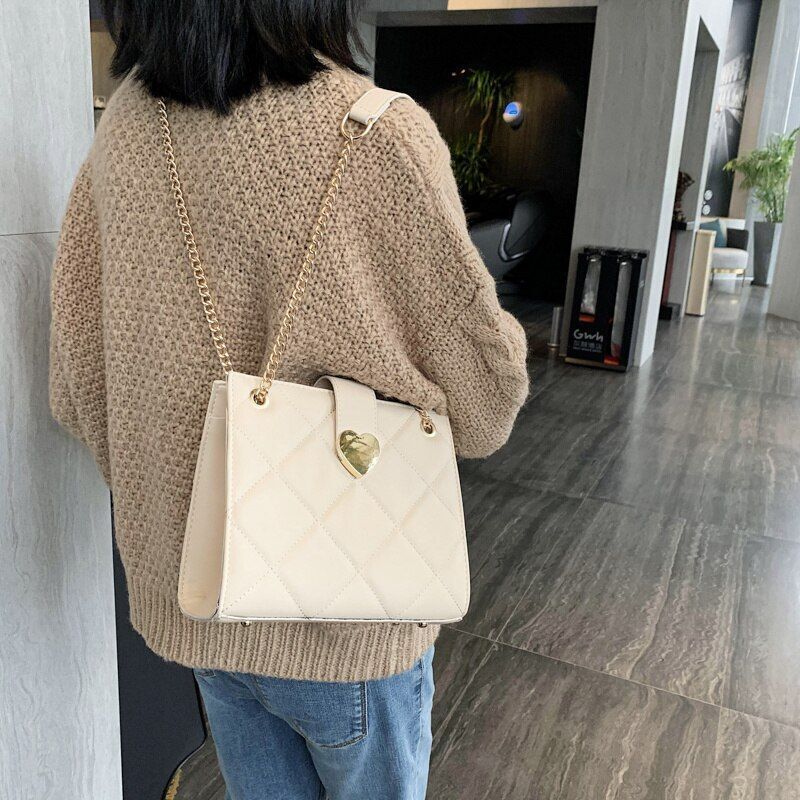 Crossbody Bags Synthetic Leather Shoulder Messenger Bag Chain Purse 19*9*22 CM