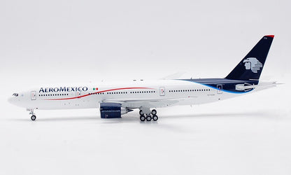 1:200 32CM InFlight AEROMEXICO BOEING 777-200ER Passenger Airplane Diecast Model