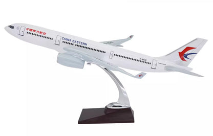 43CM CHINA EASTERN AIRBUS A330 B-6543 Passenger Airplane Resin Aircrarft Model