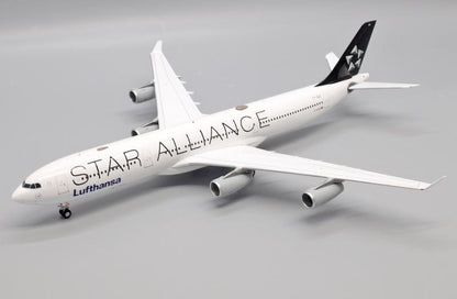 1:200 JC Wings Lufthansa AIRBUS A340-300 Passenger Plane Diecast Aircraft Model