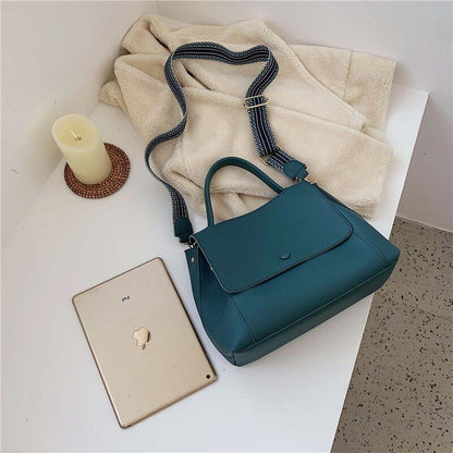 Totes Bags Women Large Capacity Handbags Shoulder Messenger Bag Retro Elegant