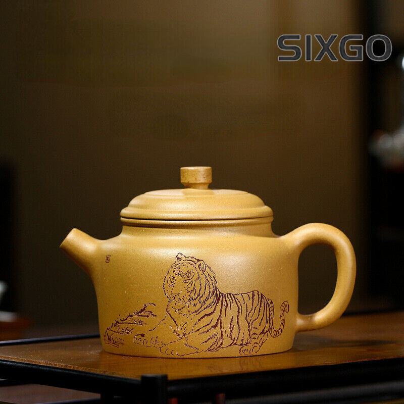 China Yixing Zisha Pottery Gold Section Clay Handmade 300cc Tiger Teapot 威震八方德鈡
