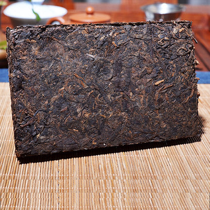 Yunnan Pu'er Ripe Tea Brick Jujube Scented Old Tea Brick 250g