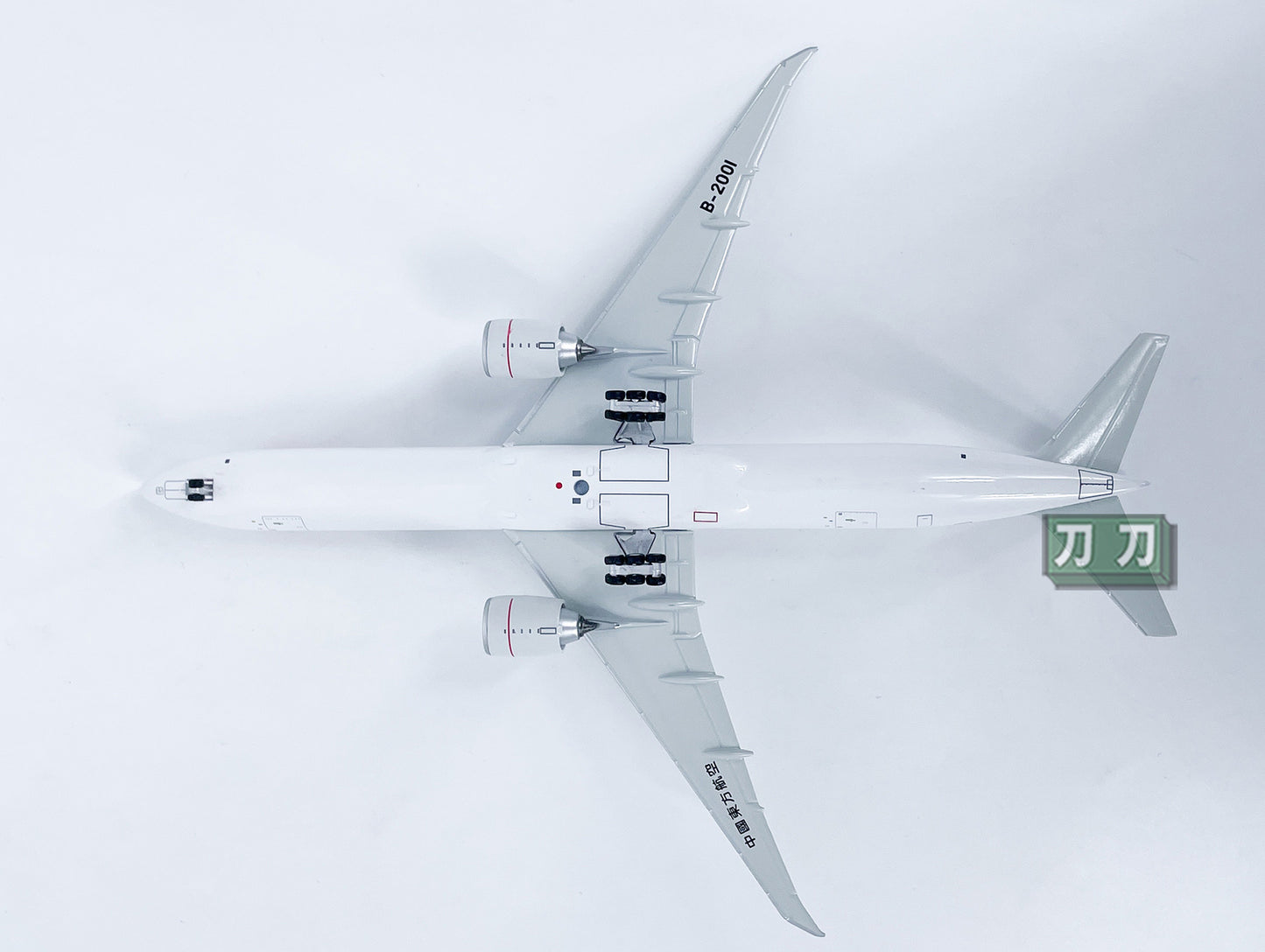 1:400 JET CHINA EASTERN B777-300ER B-2001 Passenger Airplane Diecast Model