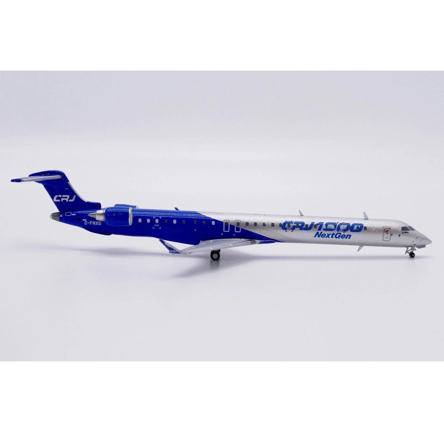 1:400 JC Wings Bombardier CRJ1000ER Passenger Airplane Diecast Plane Model