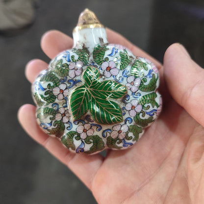 Chinese Porcelain Snuff Bottle Ceramics Famille Rose Pumpkin Statue Painting Art