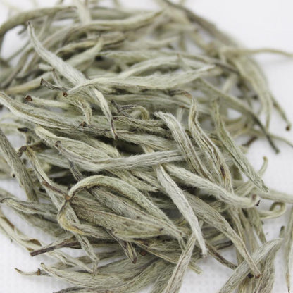 Premium Silver Needle White Tea China Baihao Yin Zhen Loose Tea 75g Tin -