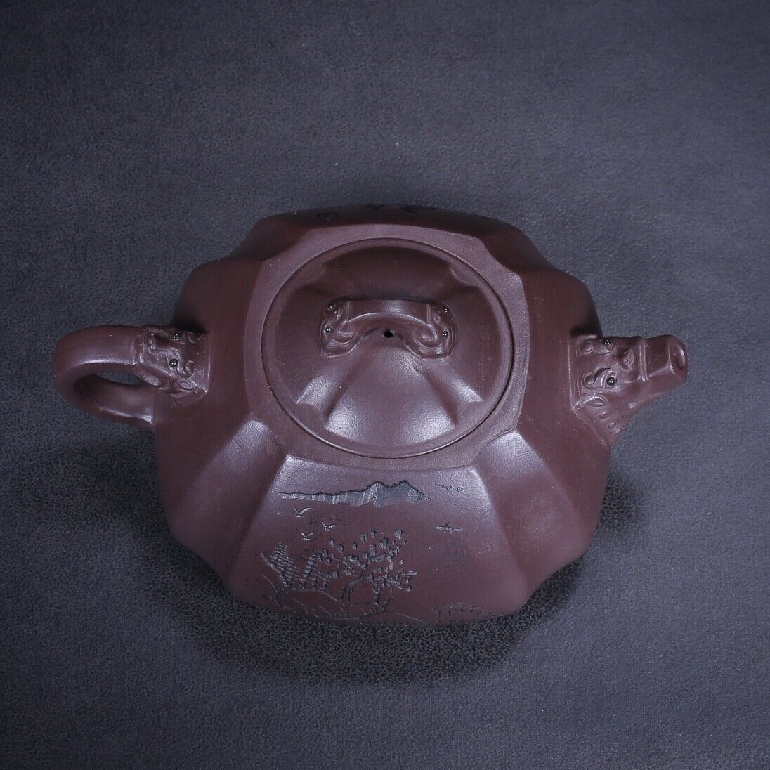 Chinese Yixing Zisha Clay Handmade Exquisite Teapot （四方抽角 底款：金鼎商标）