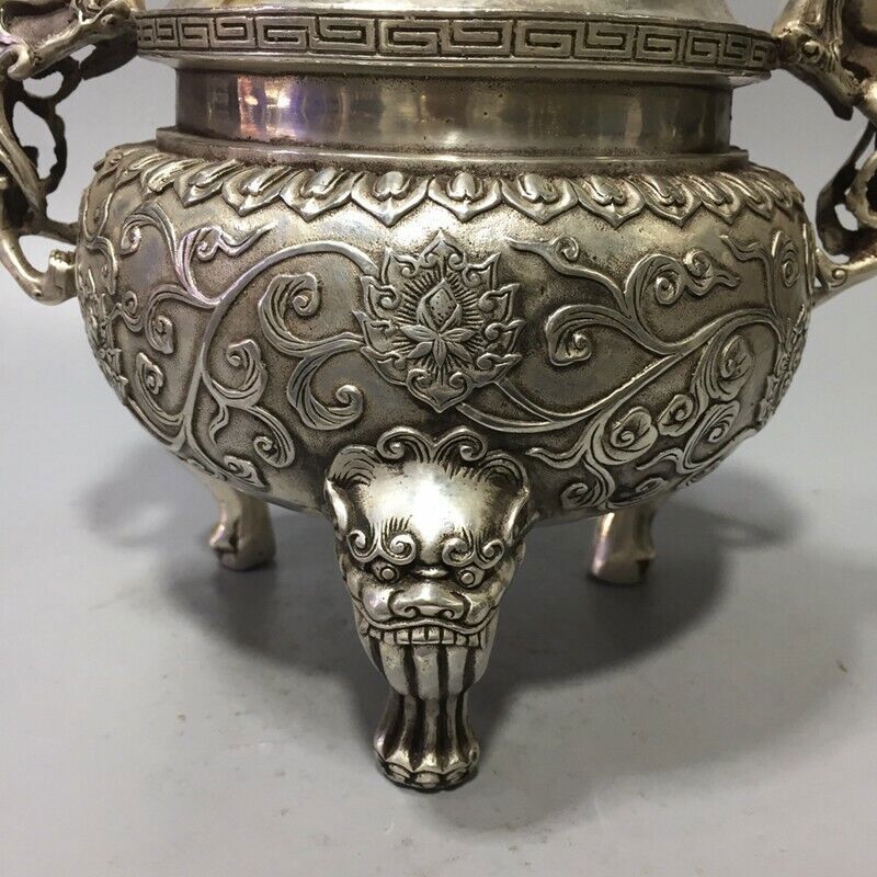 Superb Old Chinese tibet silver handcarved lion foo dog lid incense burner