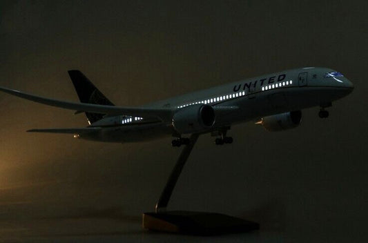 44CM UNITED BOEING 787 Airplane Led Sound-controlled Light Resin Aircraft Model
