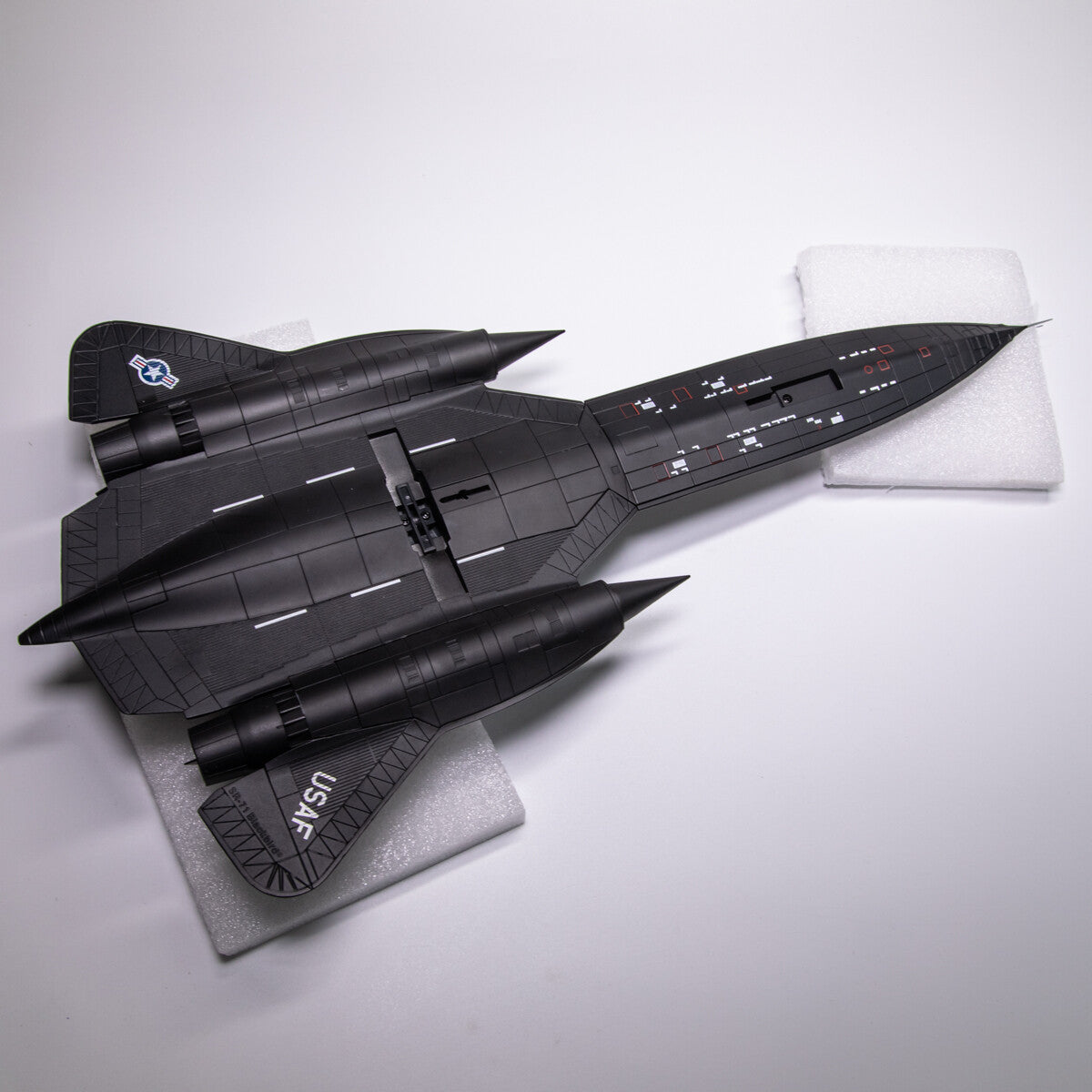 1:72 Century Wings SR-71 Blackbird U.S.A.F 9th SRW 61-7976 Fighter Diecast Model