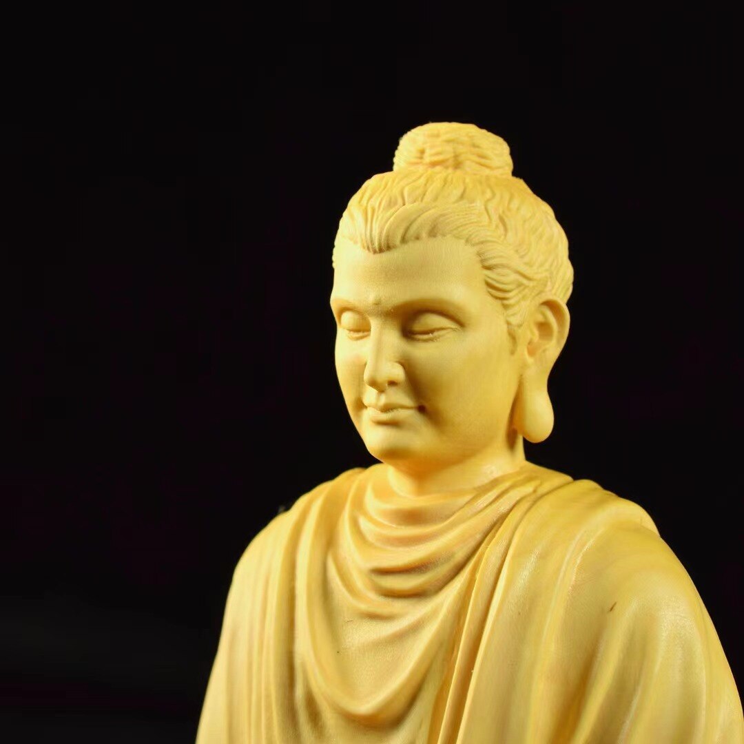 Wooden Shakyamuni Buddhist Figure Statue Solid Wood Hand Carving Chinese Buddha