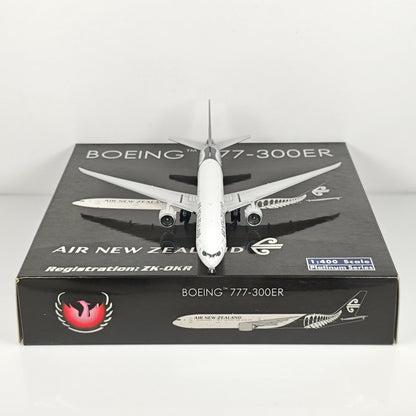 1:400 Phoenix Air New Zealand B777-300ER ZK-OKR Airplane Diecast Aircraft Model